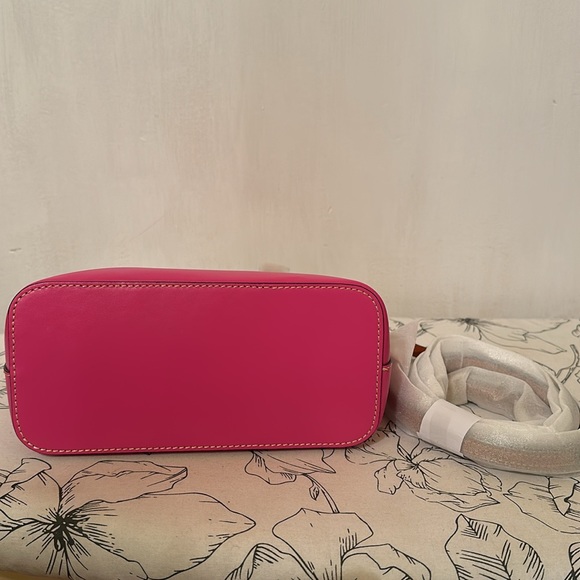 Handbag - Picture 4 of 7